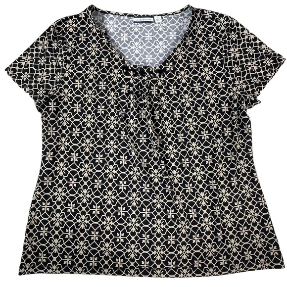 Croft & Barrow size Xl cream & black short sleeve tribal floral design shirt EUC - Picture 1 of 9